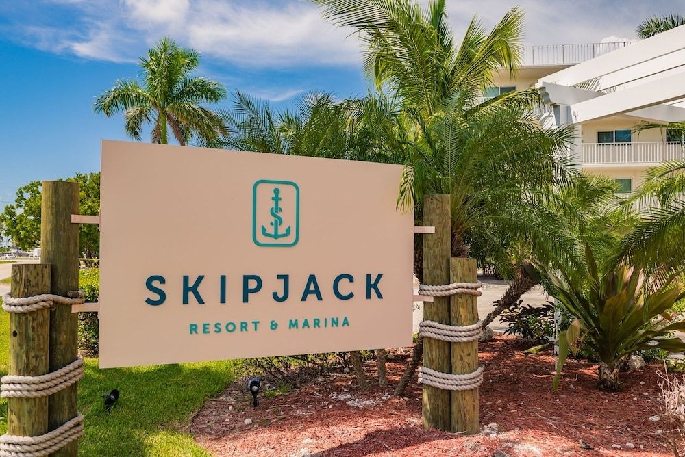 SkipJack Resort and Marina4