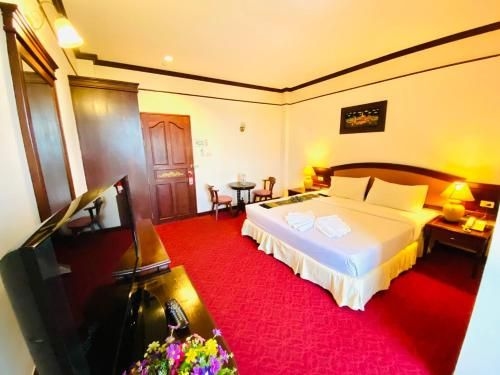 Crystal Hotel krabi1