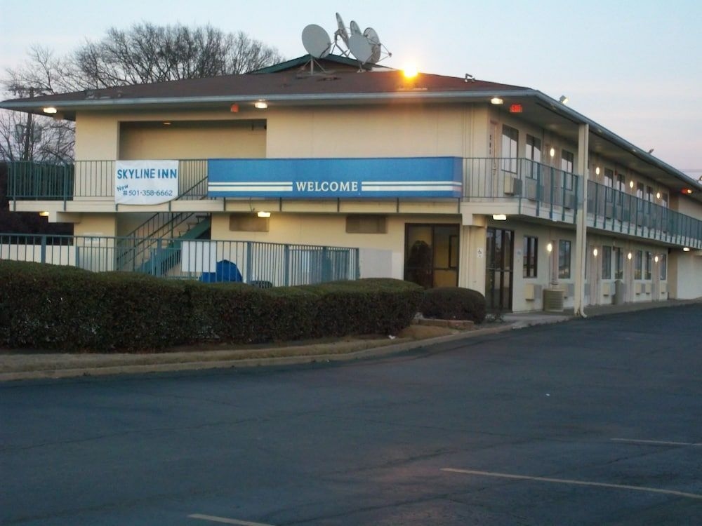 Skyline Inn3