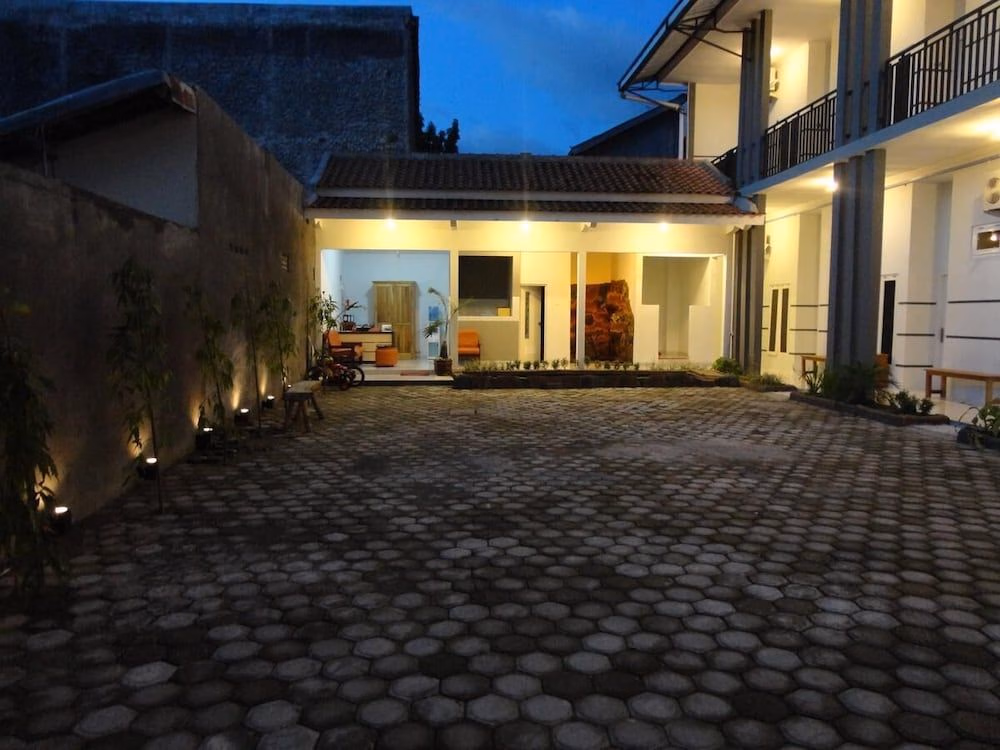 Pendowo Huis Guest House0