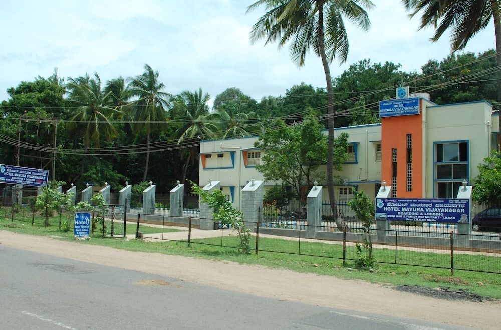 KSTDC Mayura Vijayanagara2