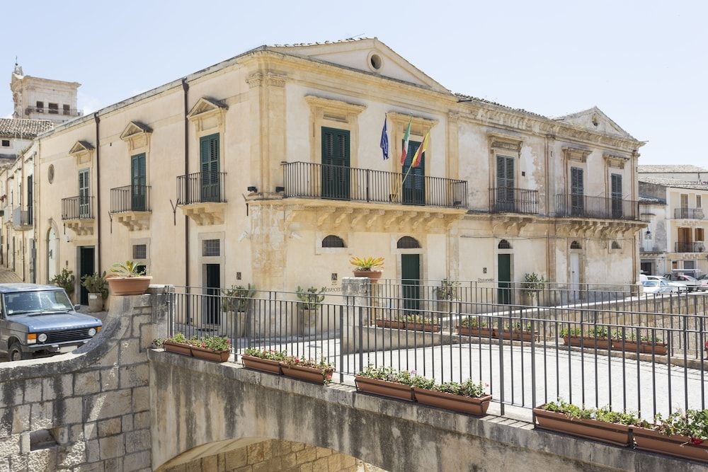 Novecento Scicli0
