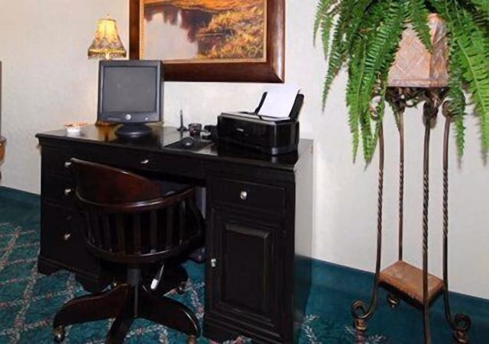 Quality Inn3