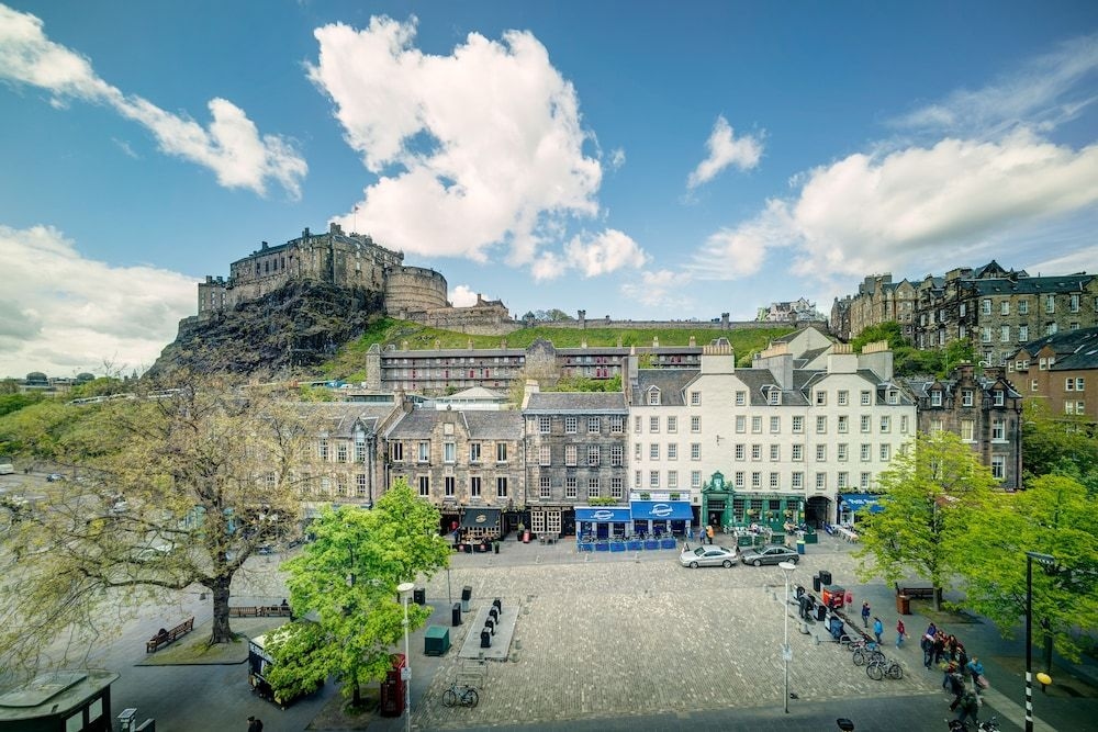 Apex Grassmarket4