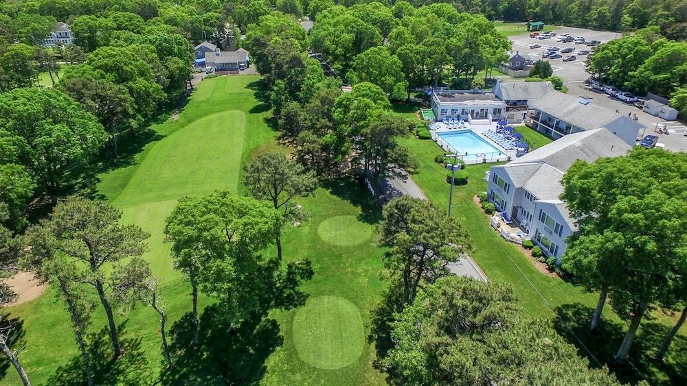 Blue Rock Resort & Golf Course3