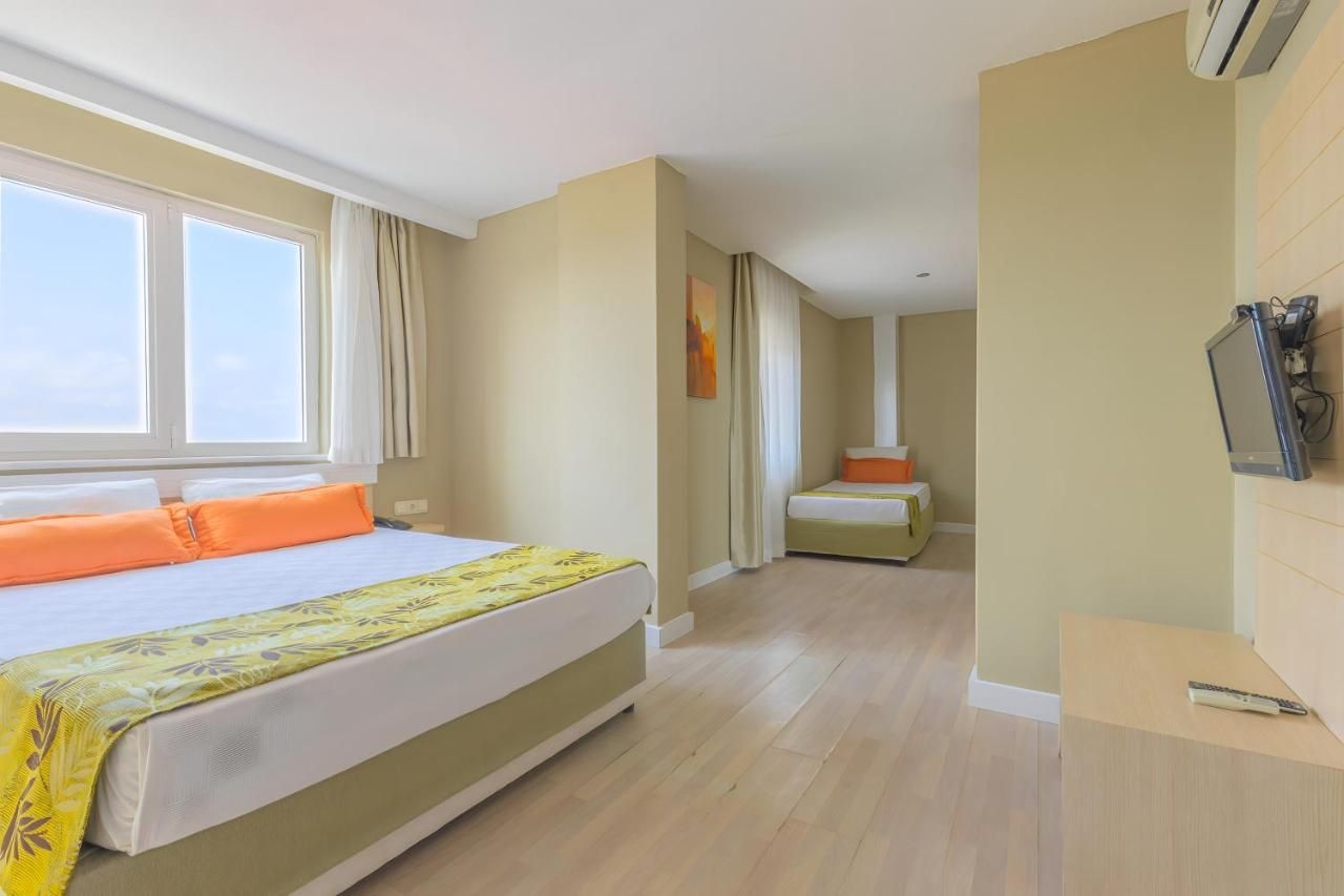 Sweet Park Hotel1