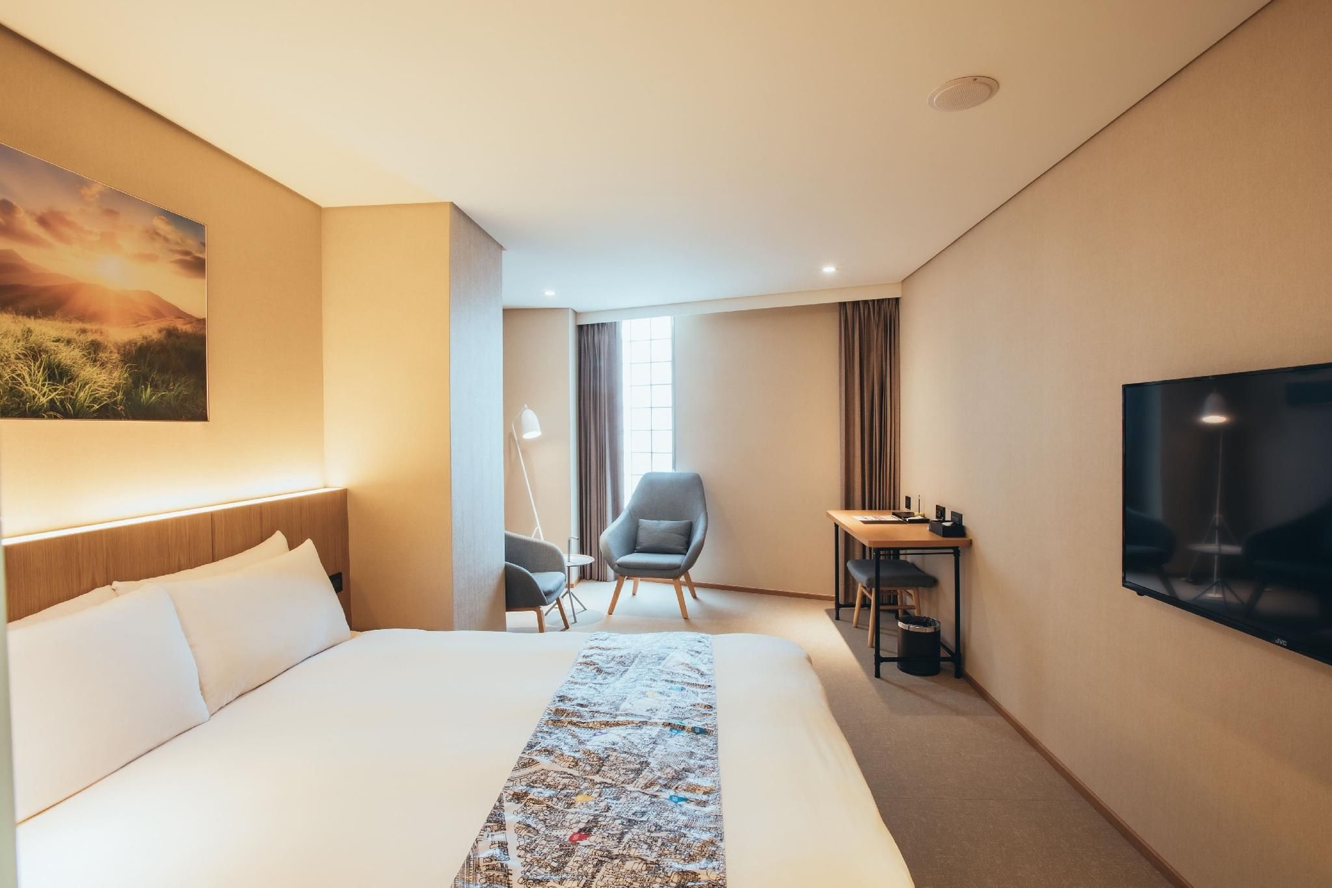 โรงแรมเมก้า (Mega Hotel)3