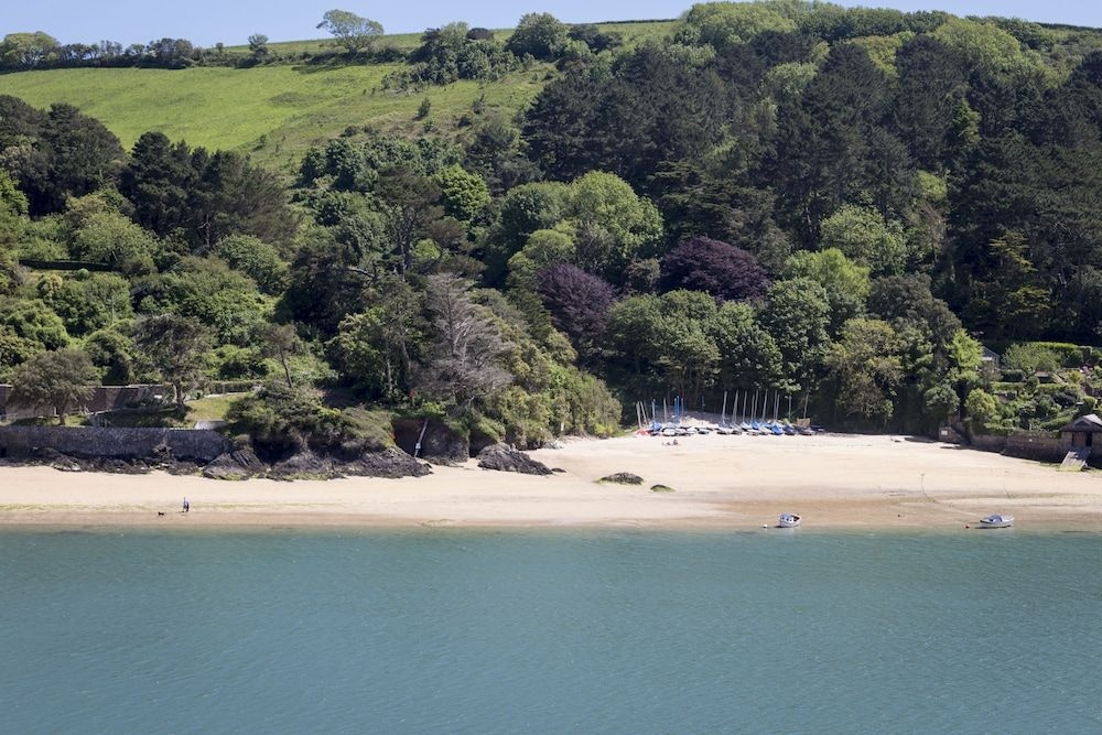 Salcombe Harbour Hotel2