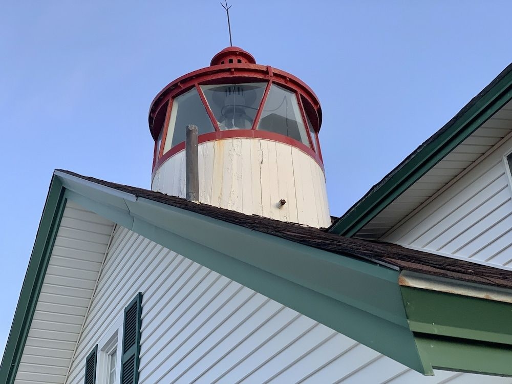 LIGHTHOUSE INN0