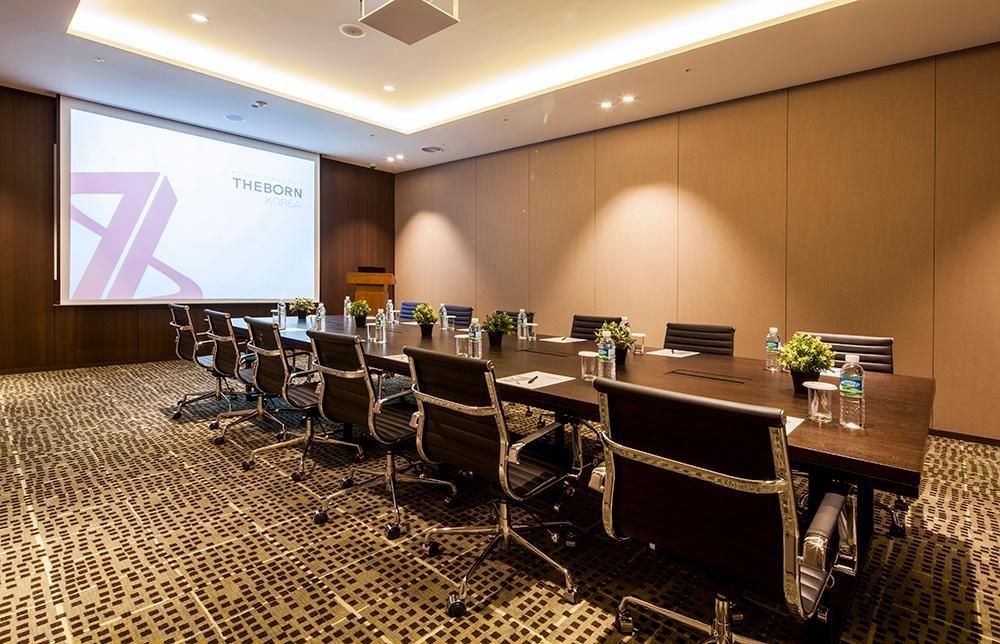 โรงแรมเดอะบอร์น เชจู (Hotel Theborn Jeju)2
