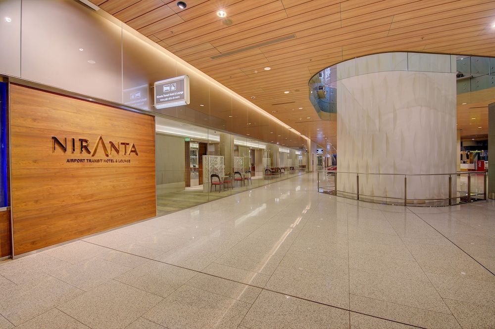 Niranta Airport Transit1