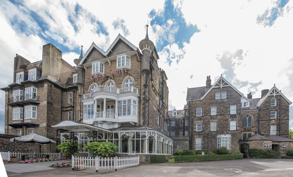 Cairn Hotel2