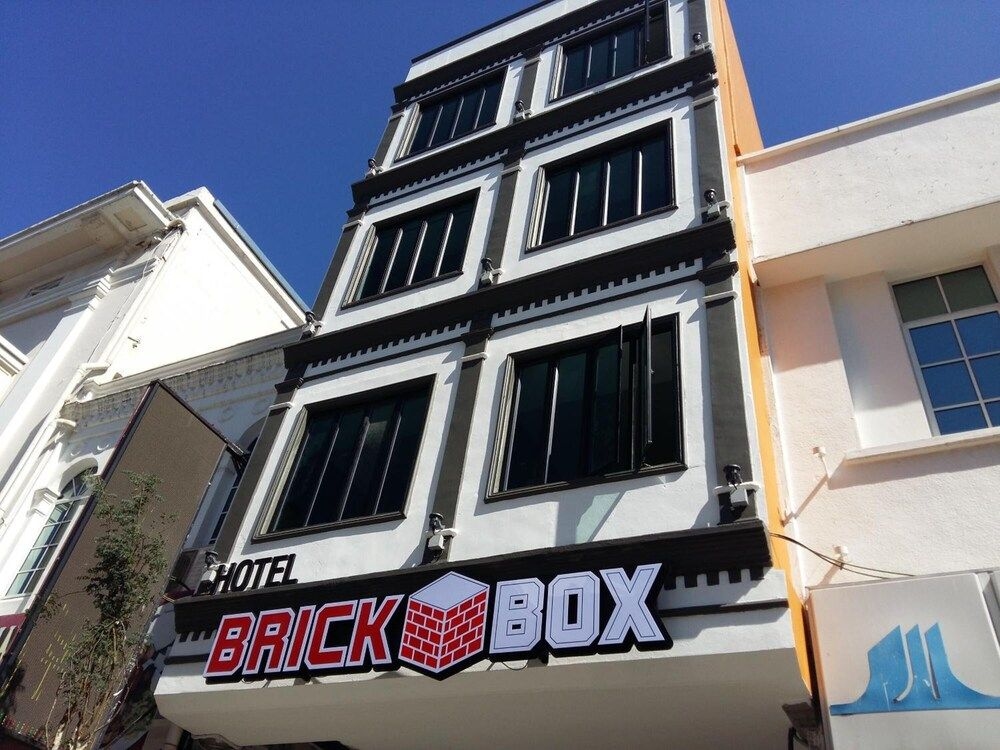 Brick Box2