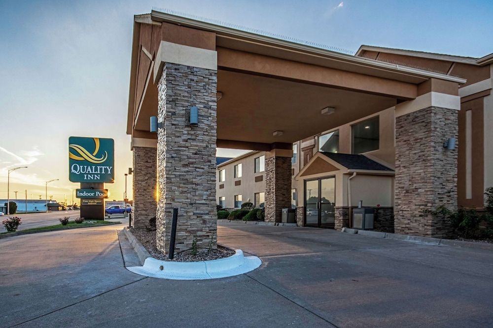 Quality Inn1