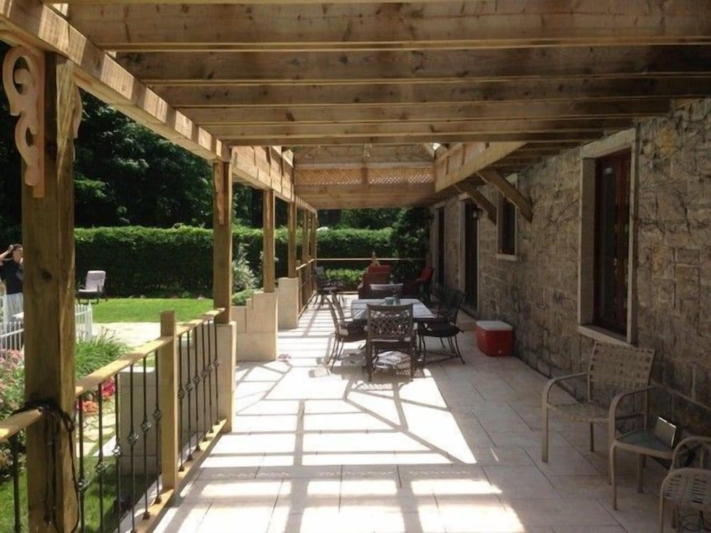 Chateau Olivier3