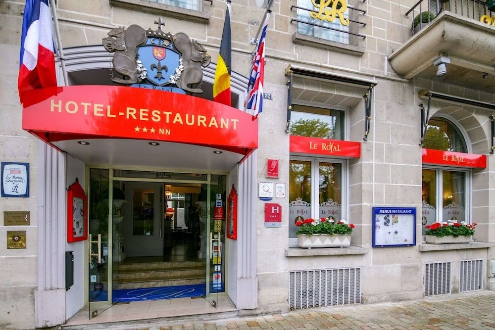 Le Royal0