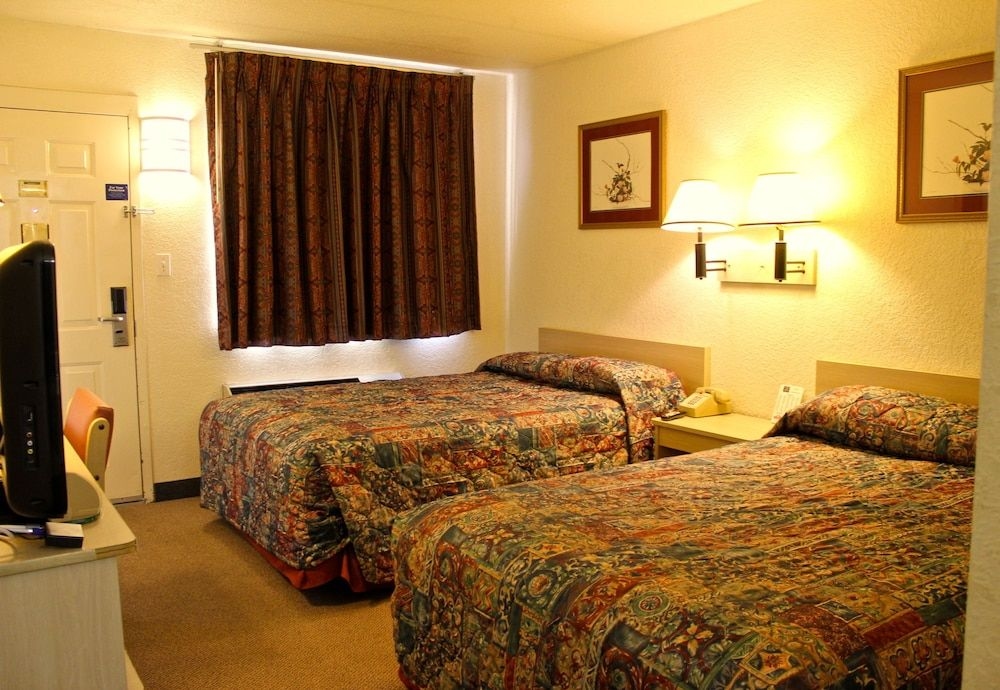 QC Stay Inn1