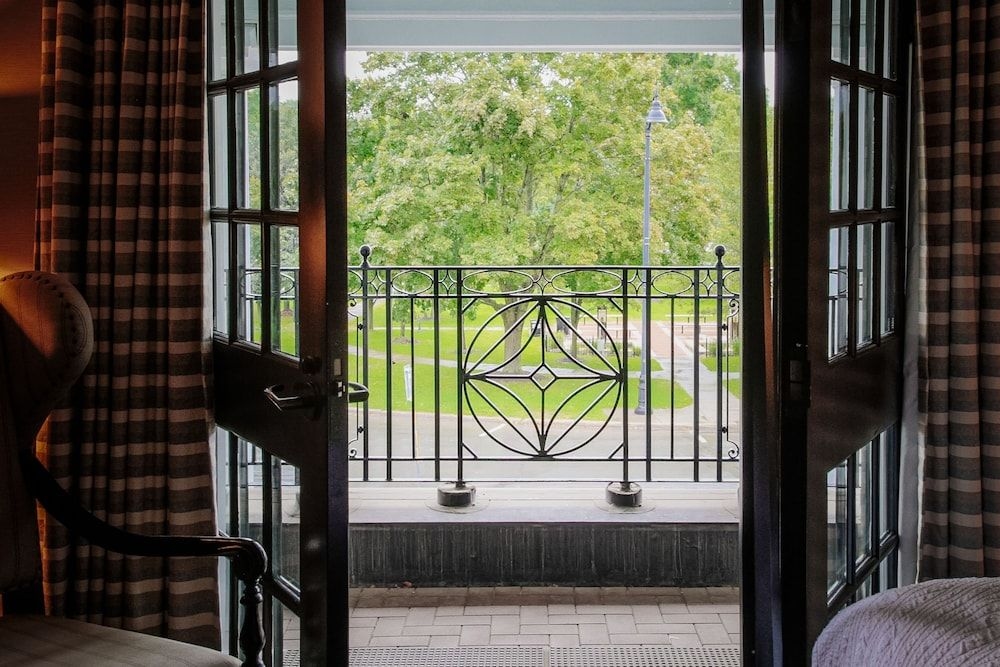 Colgate Inn4