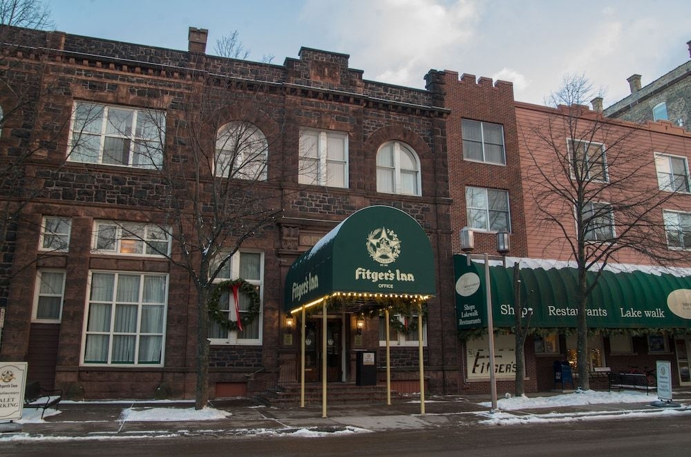 Fitgers Inn3