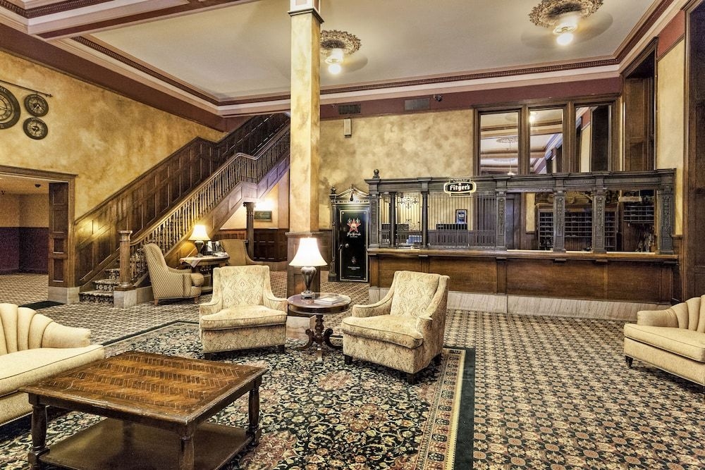 Fitgers Inn0