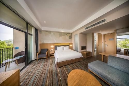 ฮอลิเดย์ อินน์ เอ็กซ์เพรส เออเหมย เมาน์เท็น (Holiday Inn Express Emei Mountain)1