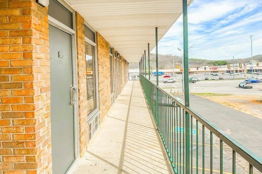 Regal Inn1