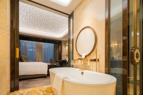 ว่านต้า เรนจ์ เฉิงตู (Wanda Reign Chengdu)4