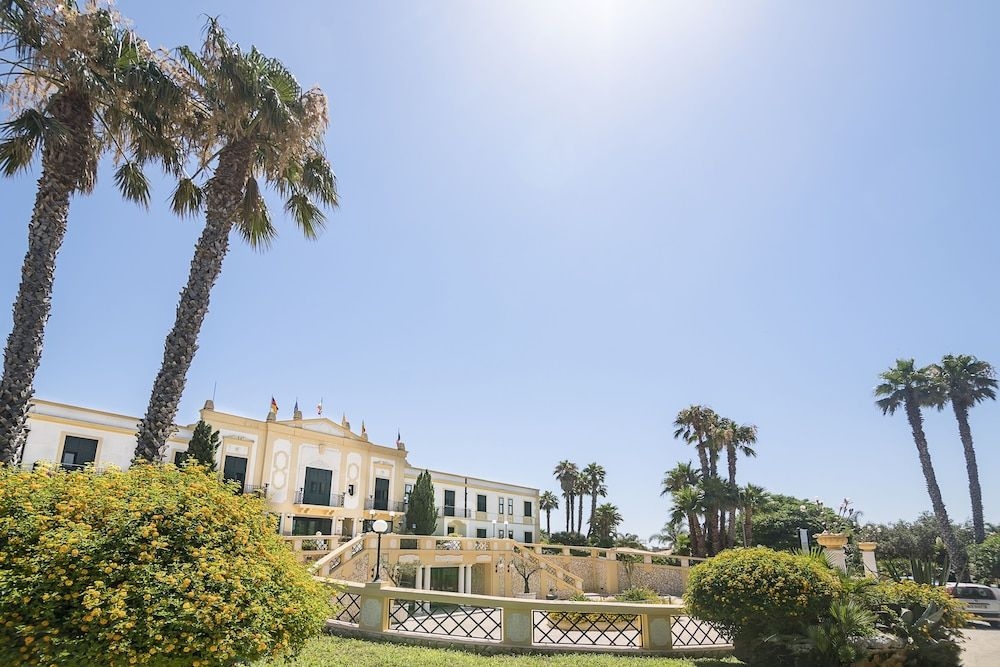 Delfino Beach Hotel2
