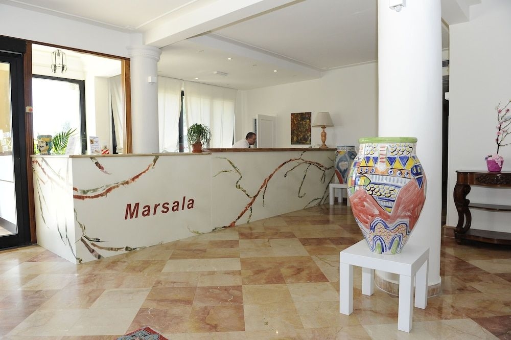 Delfino Beach Hotel0