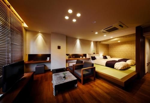 โรงแรมโอยะนะงิ (Hotel Oyanagi)2