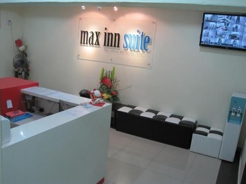 โรงแรมแม็กซ์ อินน์ (Max Inn Hotel)1