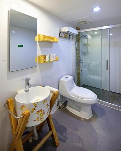 โรงแรมแอลเอ็น ไวท์เฮาส์ (LN White House Hotel)3