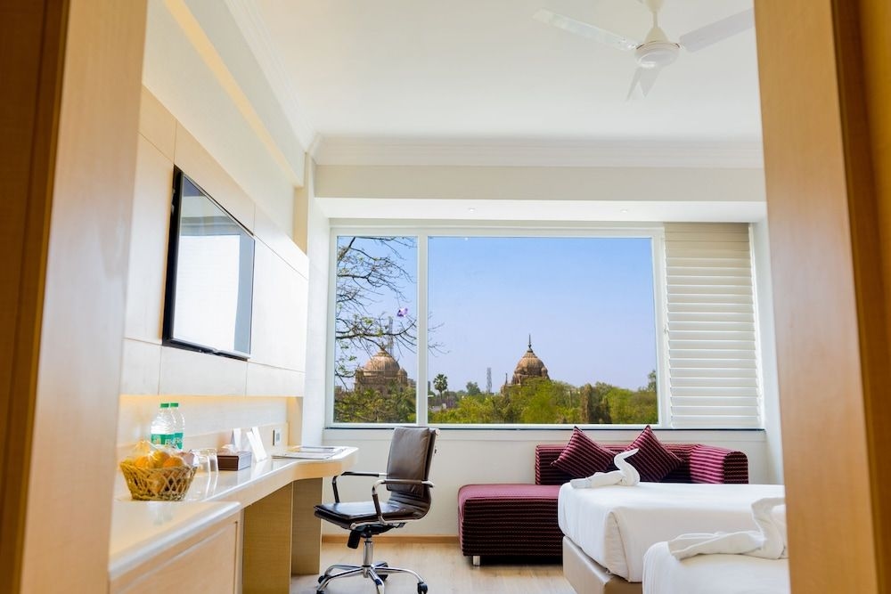 Gemini Continental Lucknow0