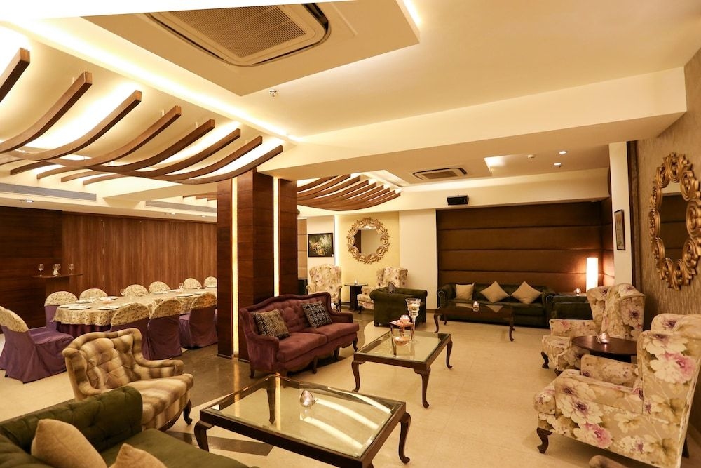 Icon Boutique4