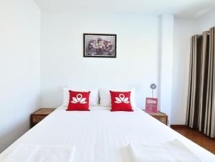 ZEN Rooms Suthisan4