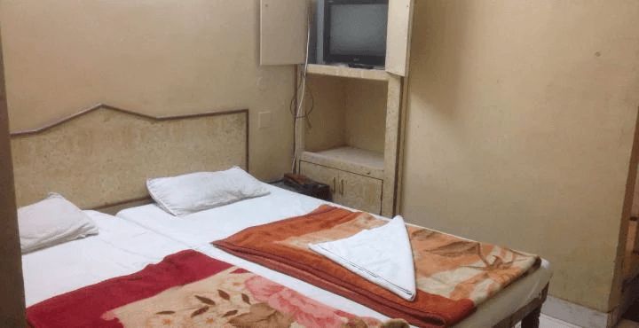 OYO Rooms Sindhi Camp0