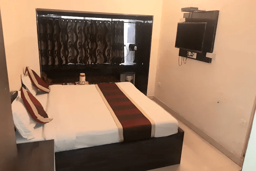 OYO Rooms Sindhi Camp2
