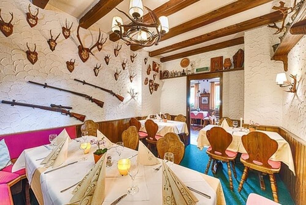 RestaurantCafe Hasenmayer4