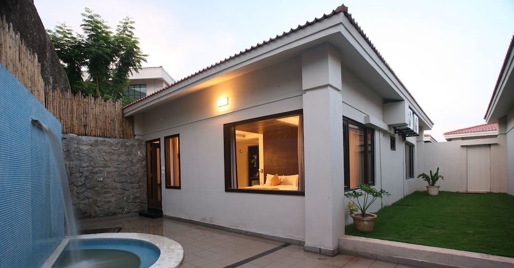 Leo Celestia Suites1
