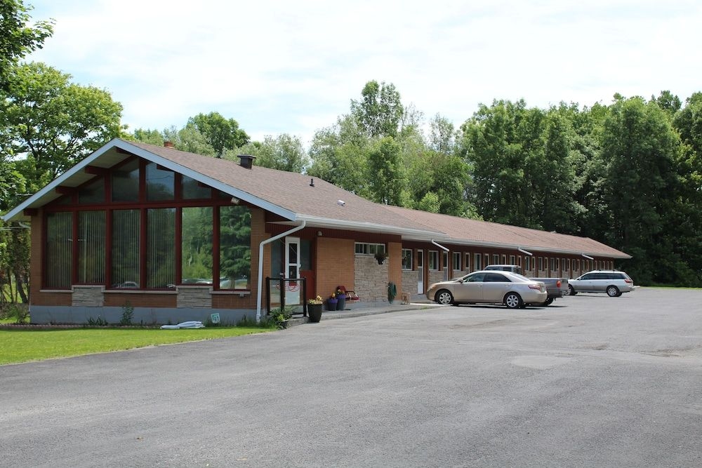 Martins Inn1