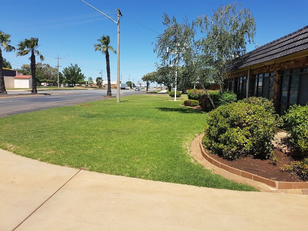 Acacia Motel Griffith3