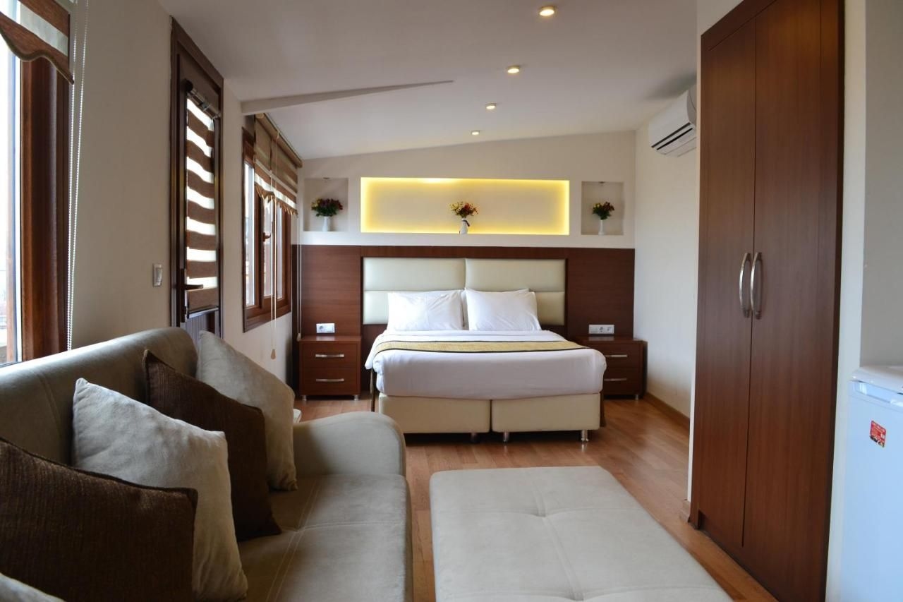 Seven Days Hotel3