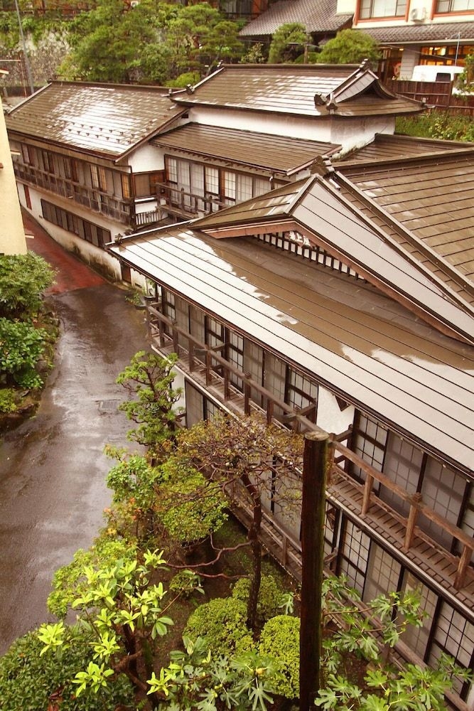 โมงามิยะ เรียวกัง (Mogamiya Ryokan)1