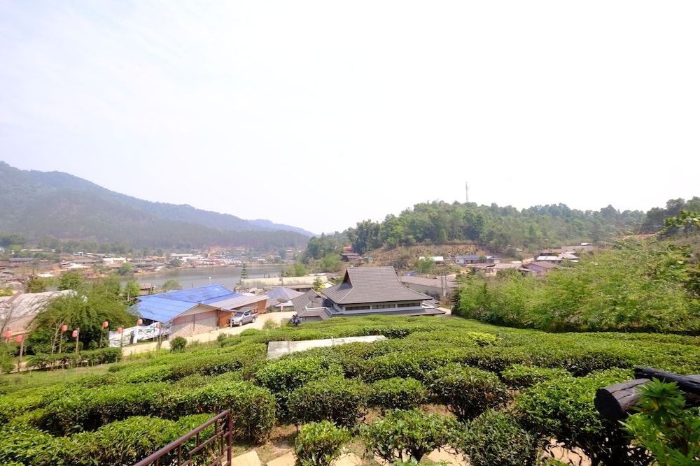 ลีไวน์รักไทย รีสอร์ท (Lee Wine Ruk Thai Resort)2