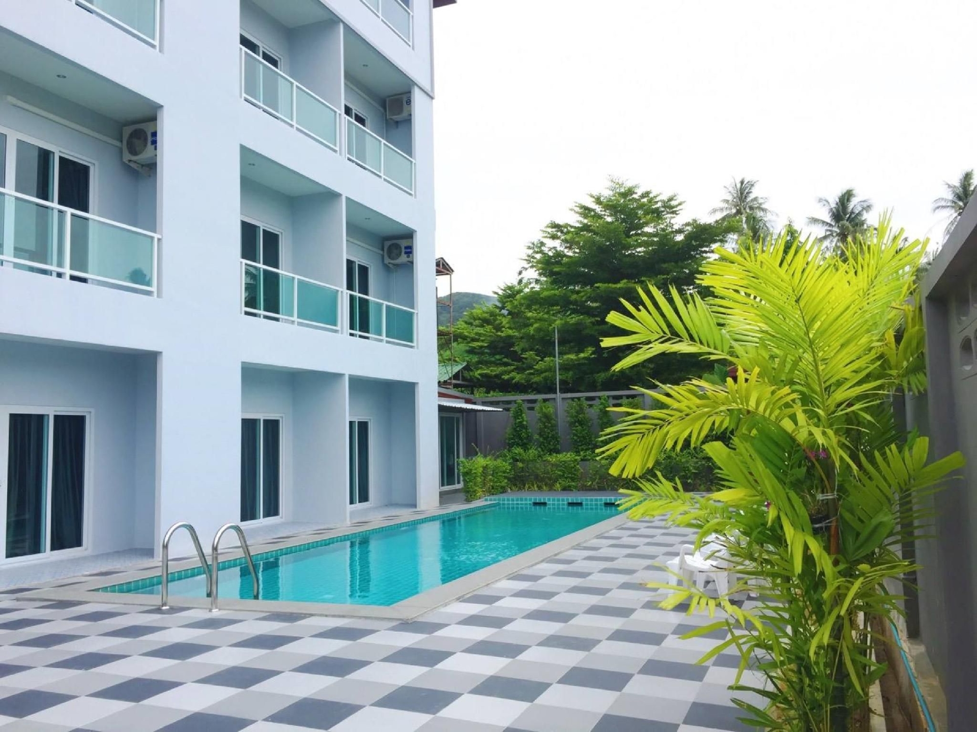 บิ๊ก บุดดา ฮิลล์ไซด์ โฮเทล (Big Buddha Hillside Hotel)0