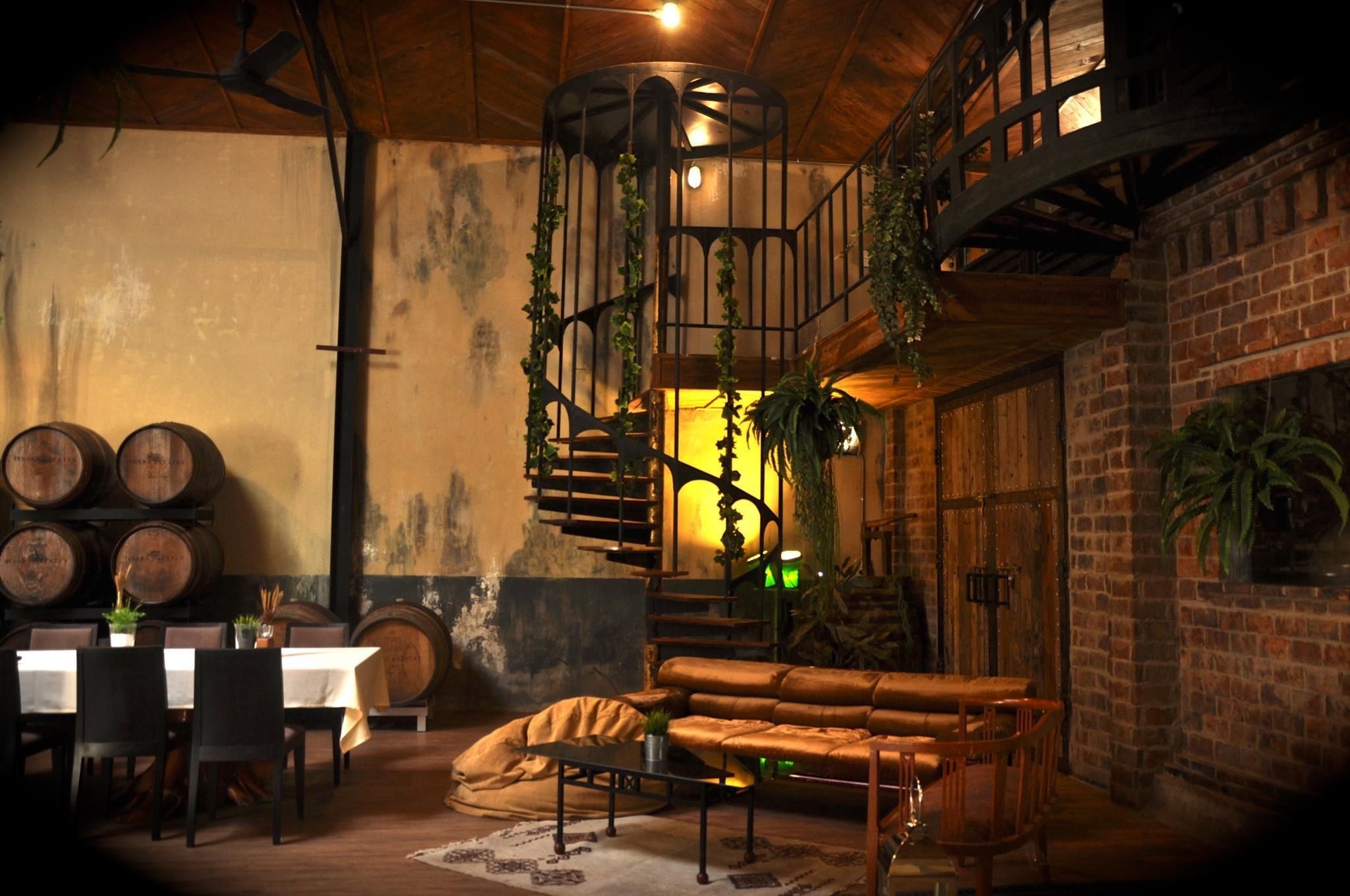 โรงแรมอิสระ บูติก ไวเนอรี่ (Issara Boutique Winery Hotel)2