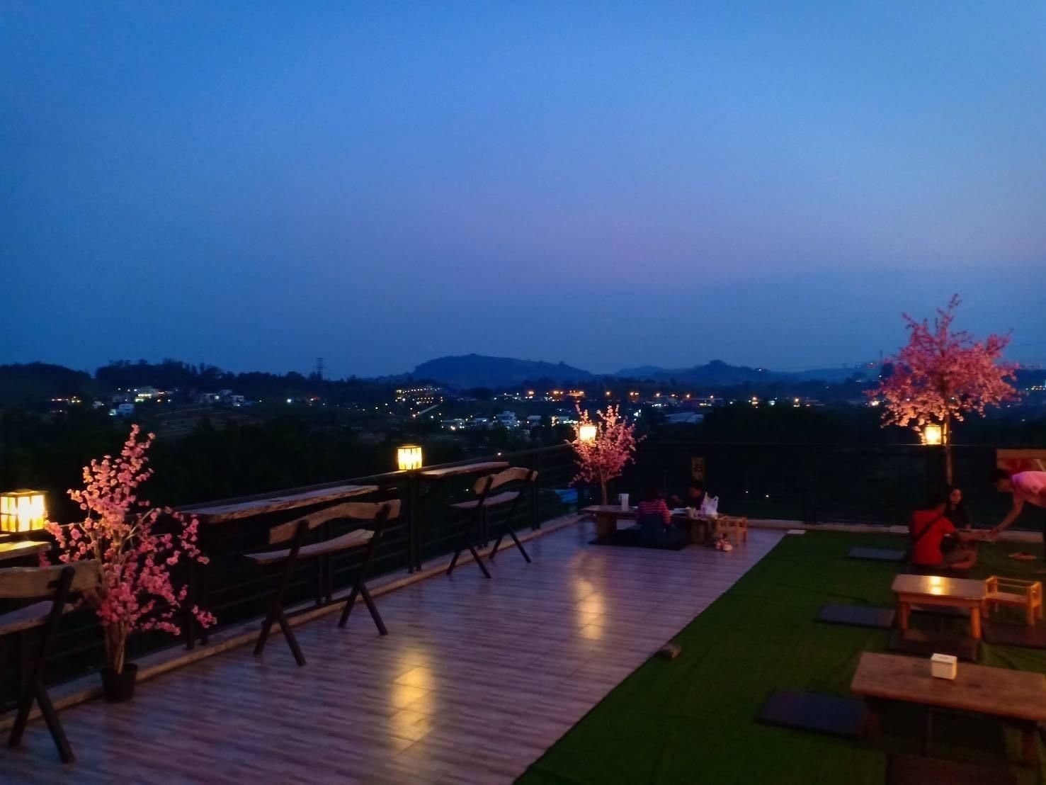 Sakura Yama Resort3