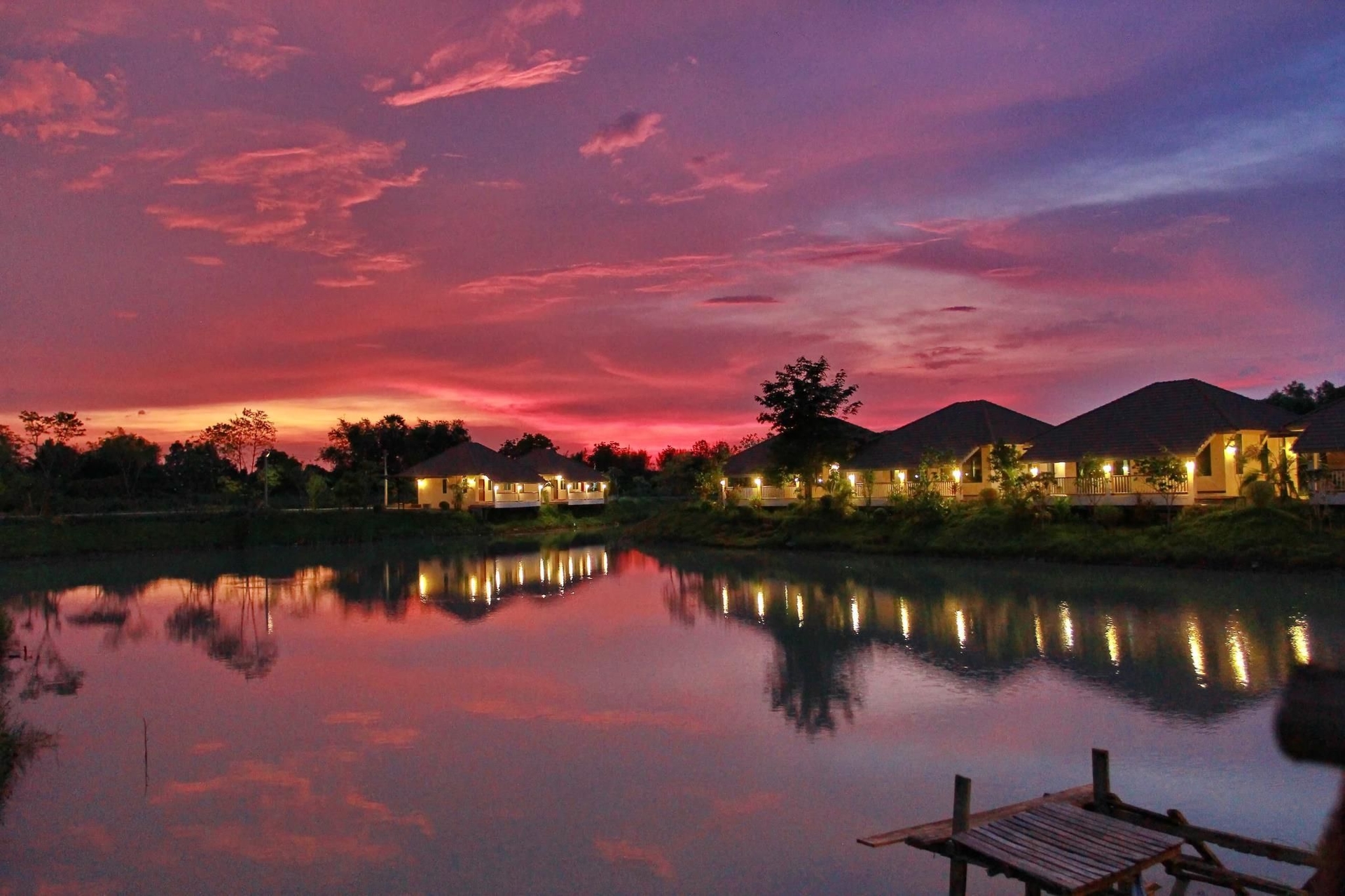 Pirom Lake And Resort1