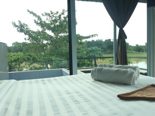 นาวา ธารา รีสอร์ต โฮเต็ล (Nava Tara Resort Hotel)4