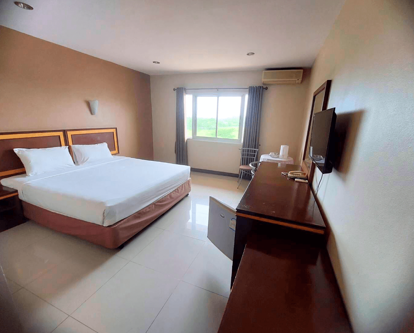 เคพี โฮเต็ล อุดรธานี (KP Hotel Udonthani)2